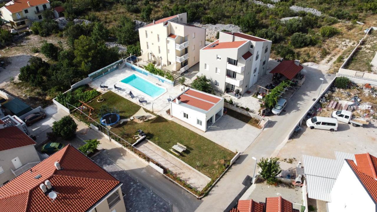 Apartmani Ivan V RELAX Vodice Buitenkant foto