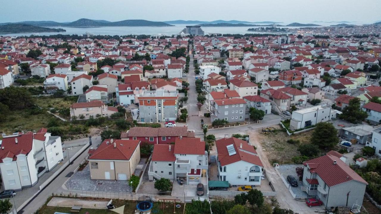 Apartmani Ivan V RELAX Vodice Buitenkant foto