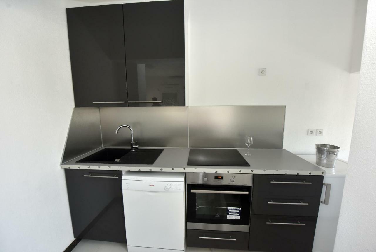 Apartmani Ivan V RELAX Vodice Buitenkant foto