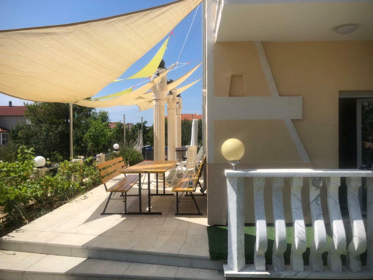 Apartmani Ivan V RELAX Vodice Buitenkant foto